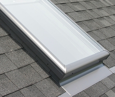 Photograph of person scheduling appointment with a VELUX-trained pro