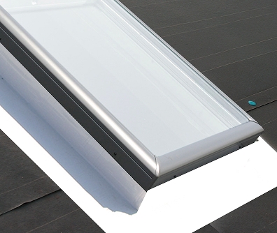 Photograph of person scheduling appointment with a VELUX-trained pro